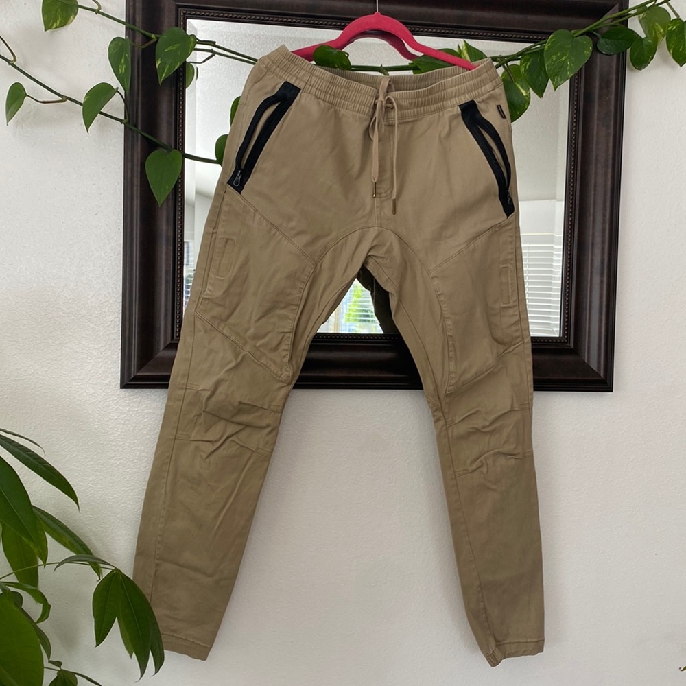 Men’s Tan Ring of Firelarge joggers